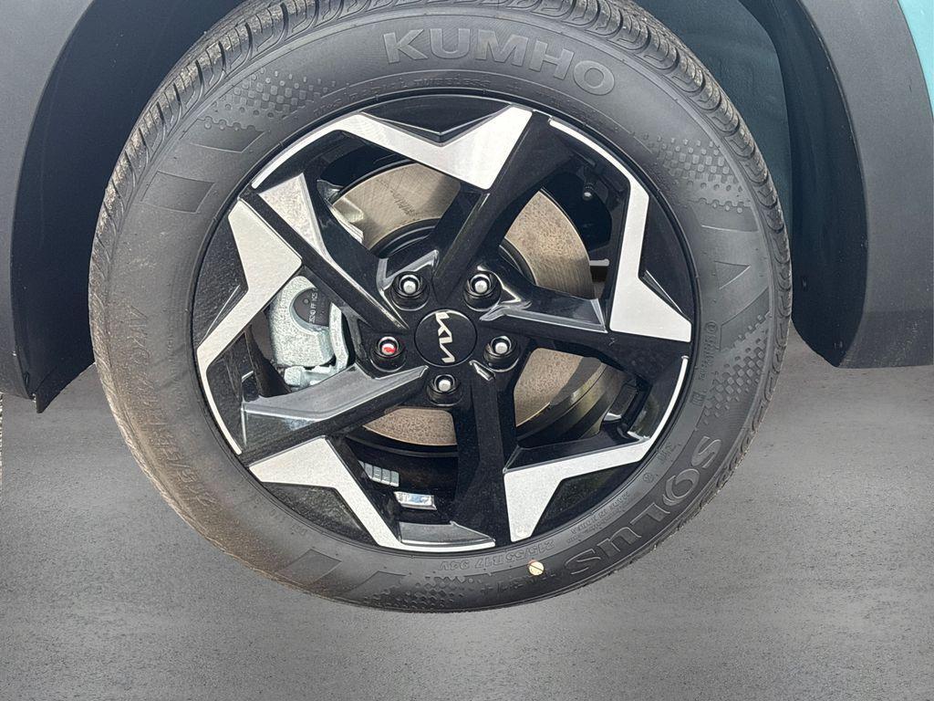 new 2026 Kia Seltos car, priced at $28,370