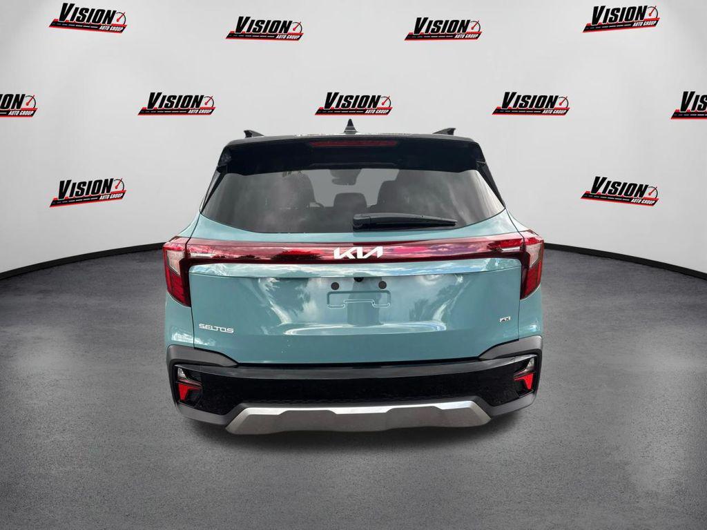 new 2026 Kia Seltos car, priced at $28,370