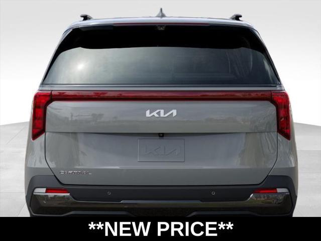 new 2025 Kia Carnival car, priced at $45,637