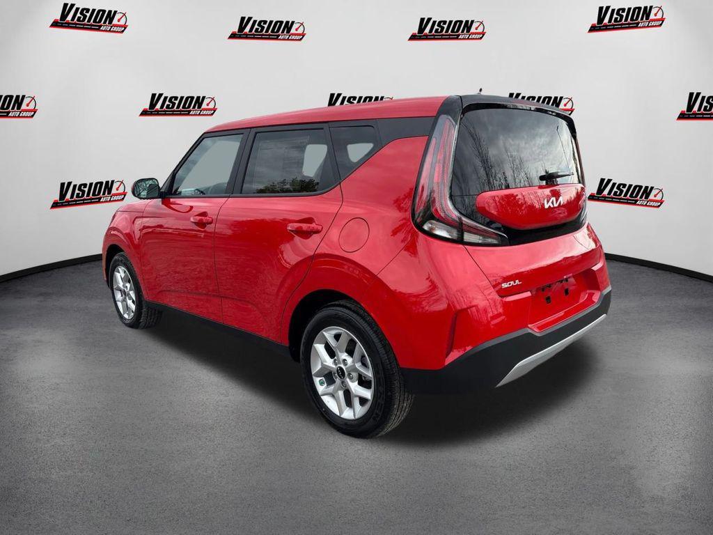 new 2025 Kia Soul car, priced at $22,190