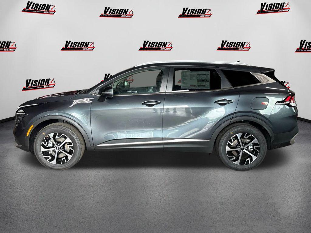 new 2025 Kia Sportage Hybrid car, priced at $33,055