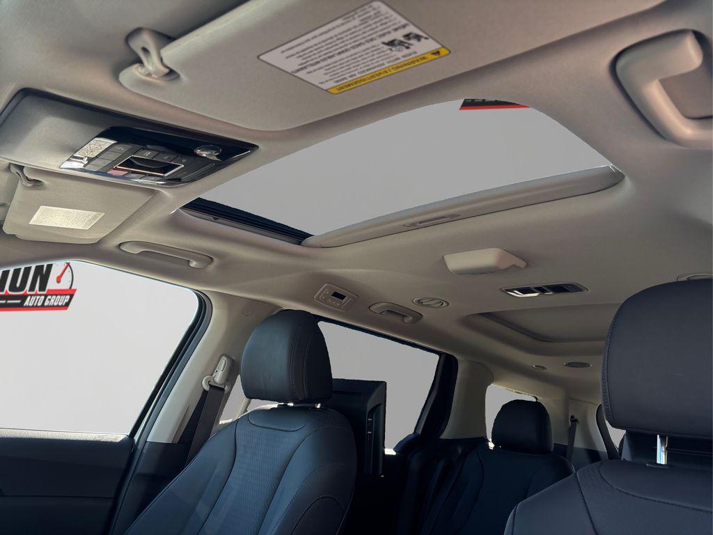 new 2025 Kia Carnival car, priced at $54,760