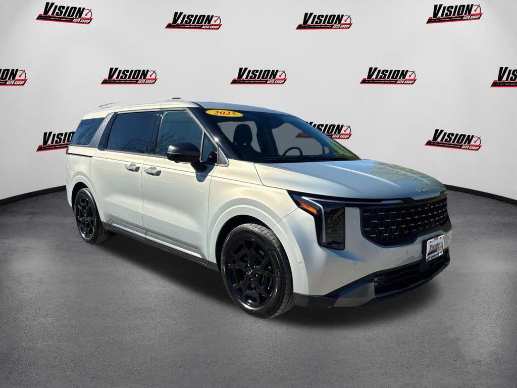 new 2025 Kia Carnival car, priced at $54,760