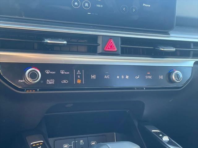 used 2025 Kia Sorento car, priced at $34,503