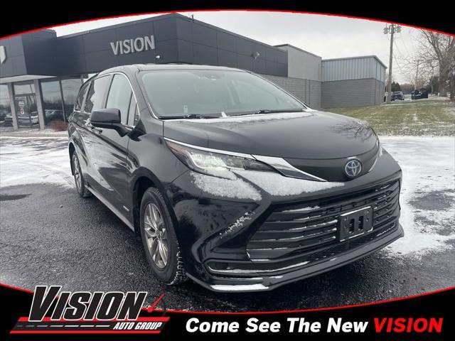 used 2021 Toyota Sienna car, priced at $29,995