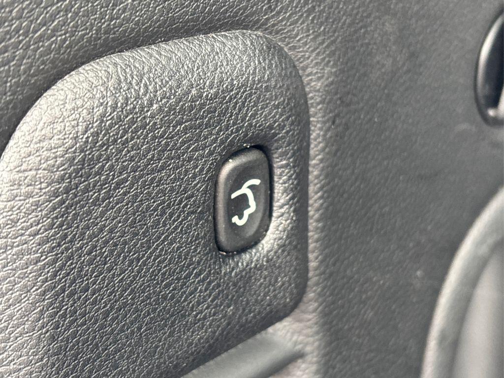 used 2021 Jeep Grand Cherokee car, priced at $21,999