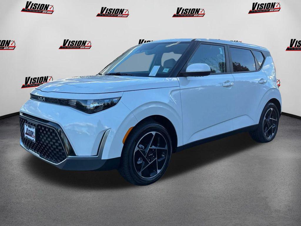 new 2025 Kia Soul car, priced at $25,955
