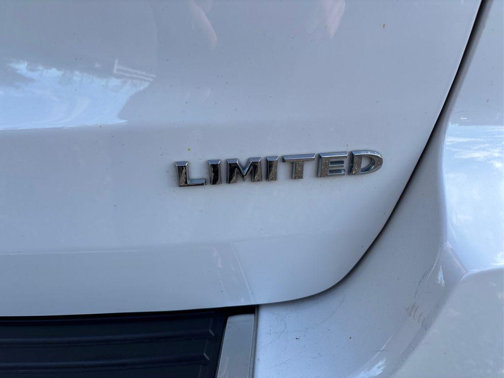 used 2019 Jeep Grand Cherokee car, priced at $19,499