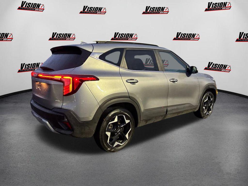 used 2024 Kia Seltos car, priced at $23,995