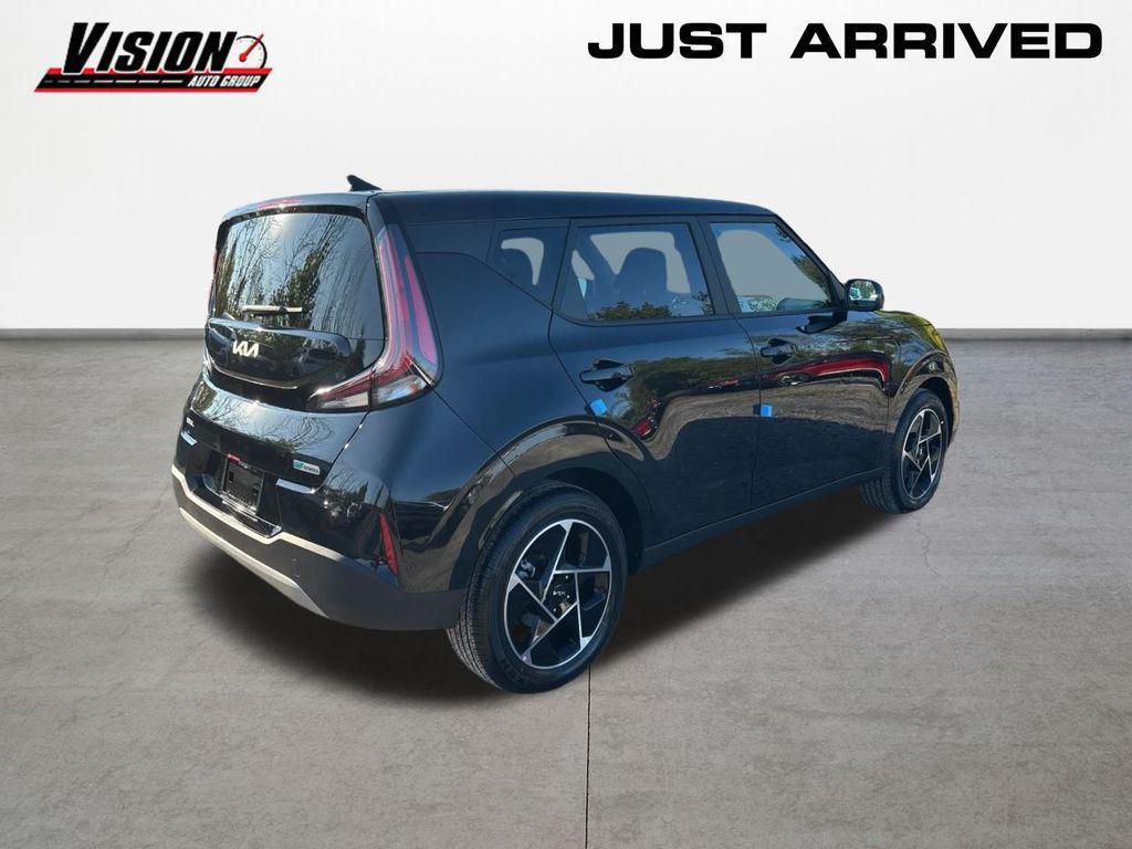 new 2025 Kia Soul car, priced at $25,955