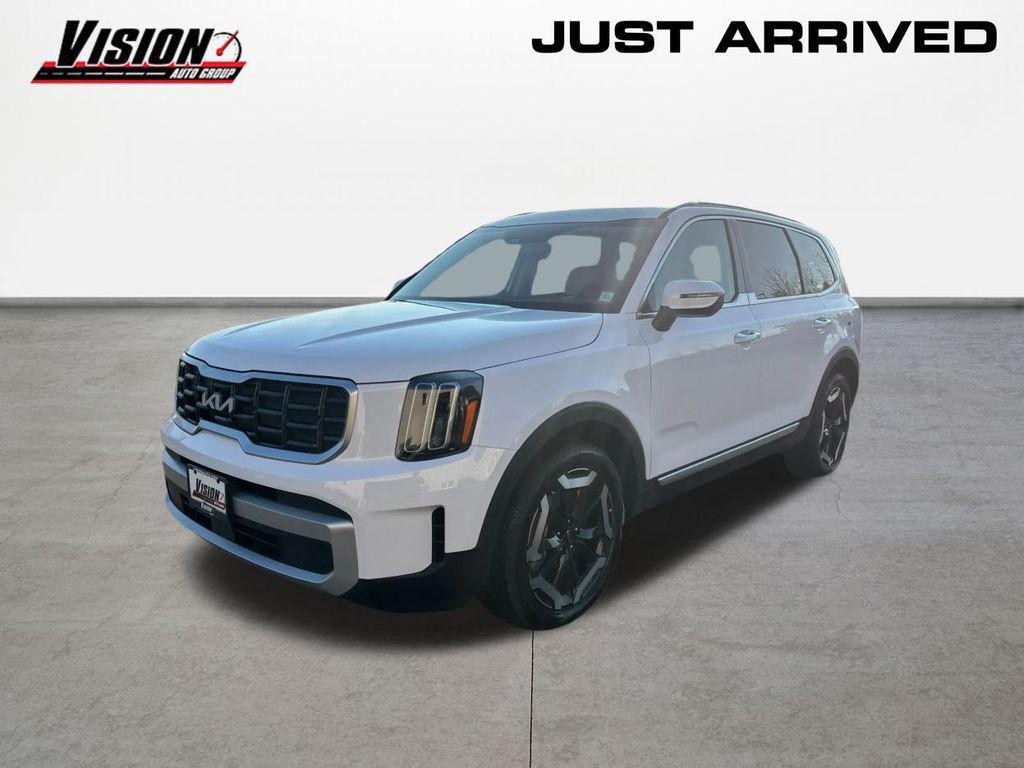 new 2025 Kia Telluride car, priced at $43,205