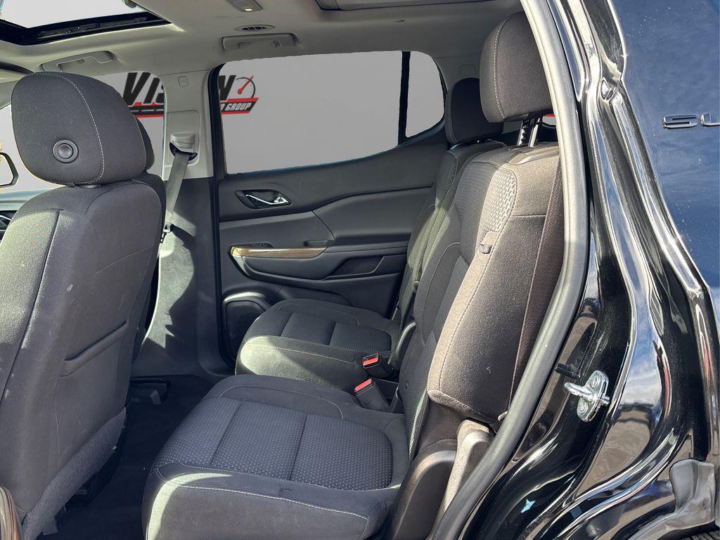 used 2021 GMC Acadia car, priced at $24,899