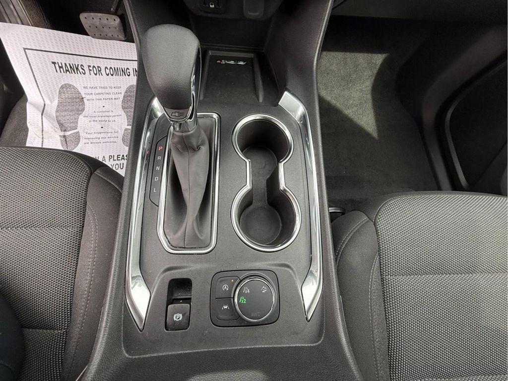 used 2023 Chevrolet Traverse car, priced at $25,523