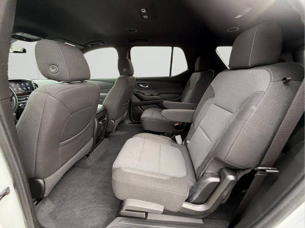 used 2023 Chevrolet Traverse car, priced at $25,523
