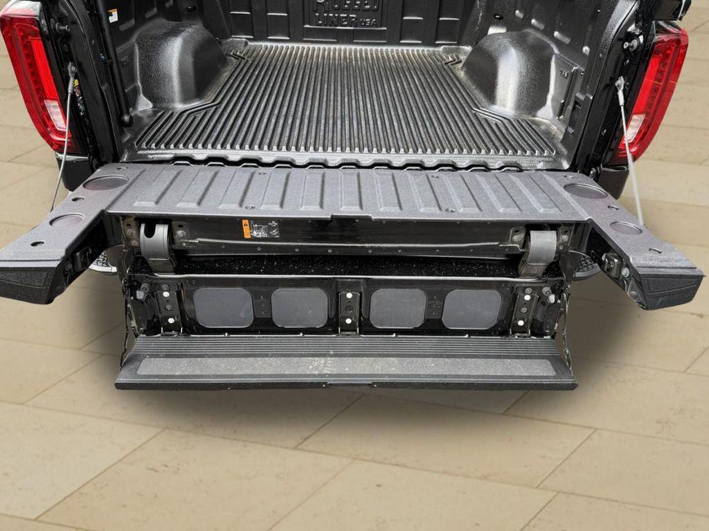 used 2025 GMC Sierra 1500 car, priced at $47,999