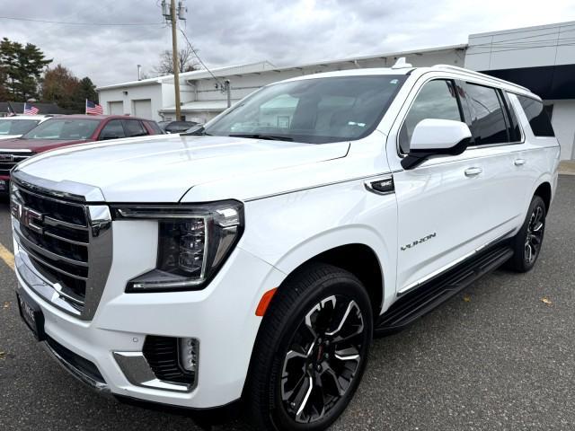used 2023 GMC Yukon XL car, priced at $54,952