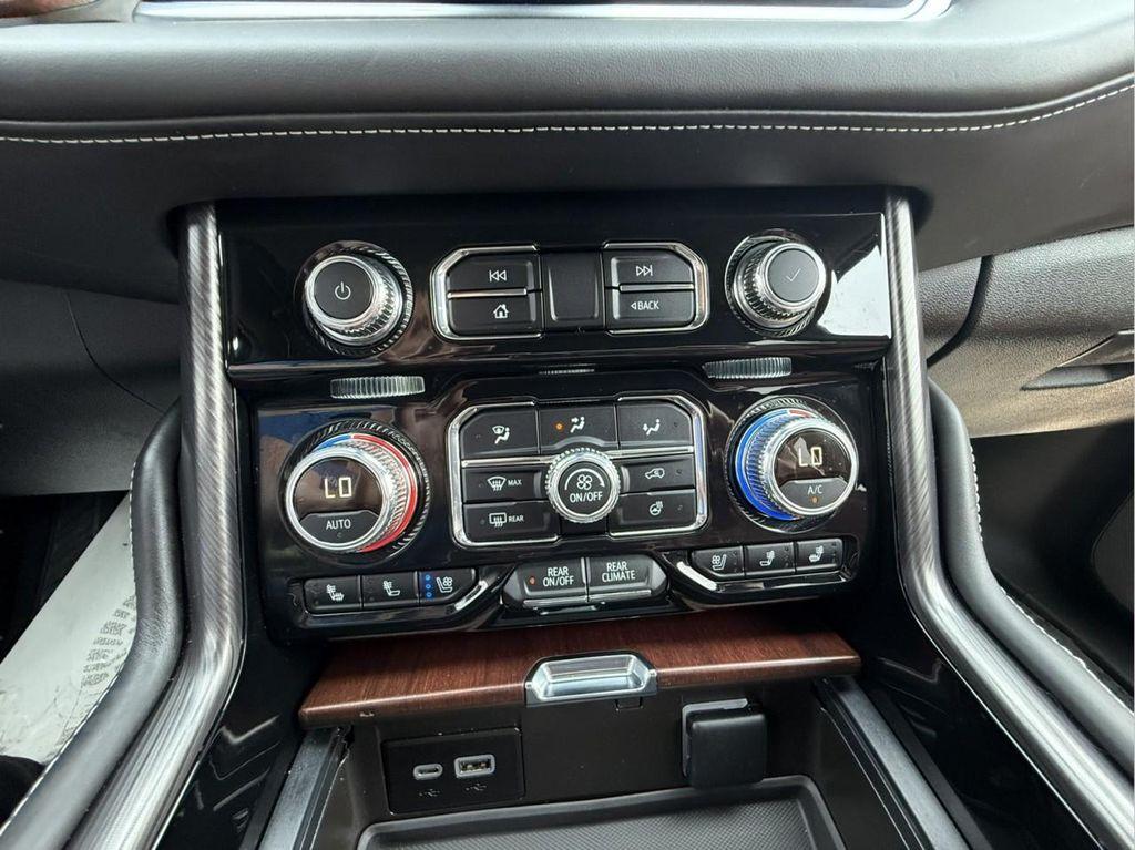 used 2024 GMC Yukon car, priced at $75,999