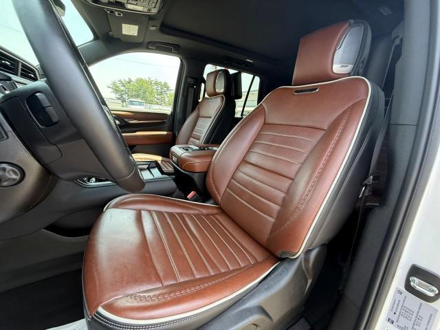 used 2024 GMC Yukon car, priced at $79,777