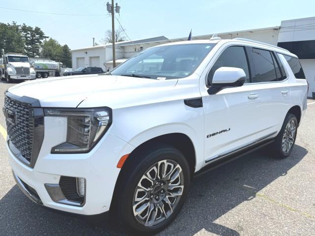 used 2024 GMC Yukon car, priced at $79,777