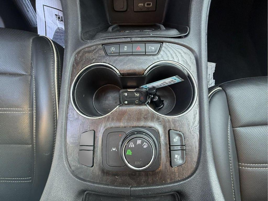 used 2022 GMC Acadia car, priced at $24,599