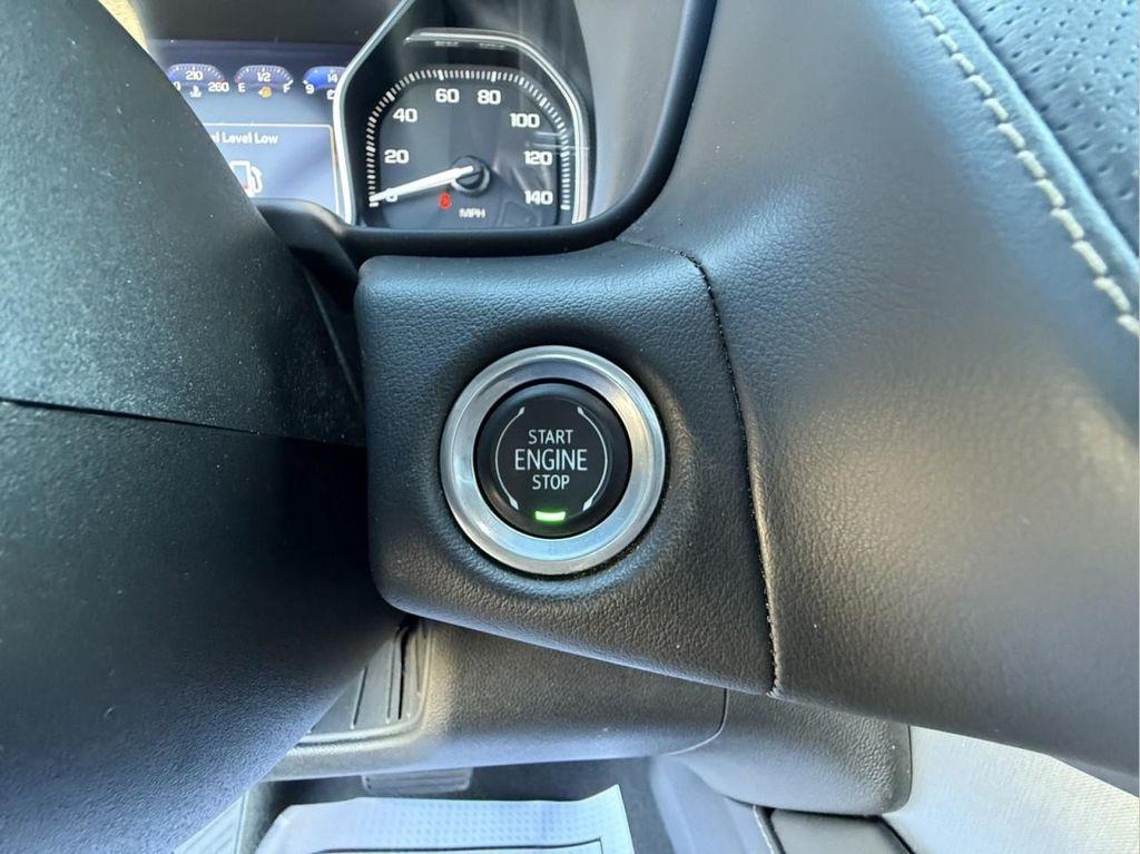 used 2021 GMC Yukon car, priced at $39,937