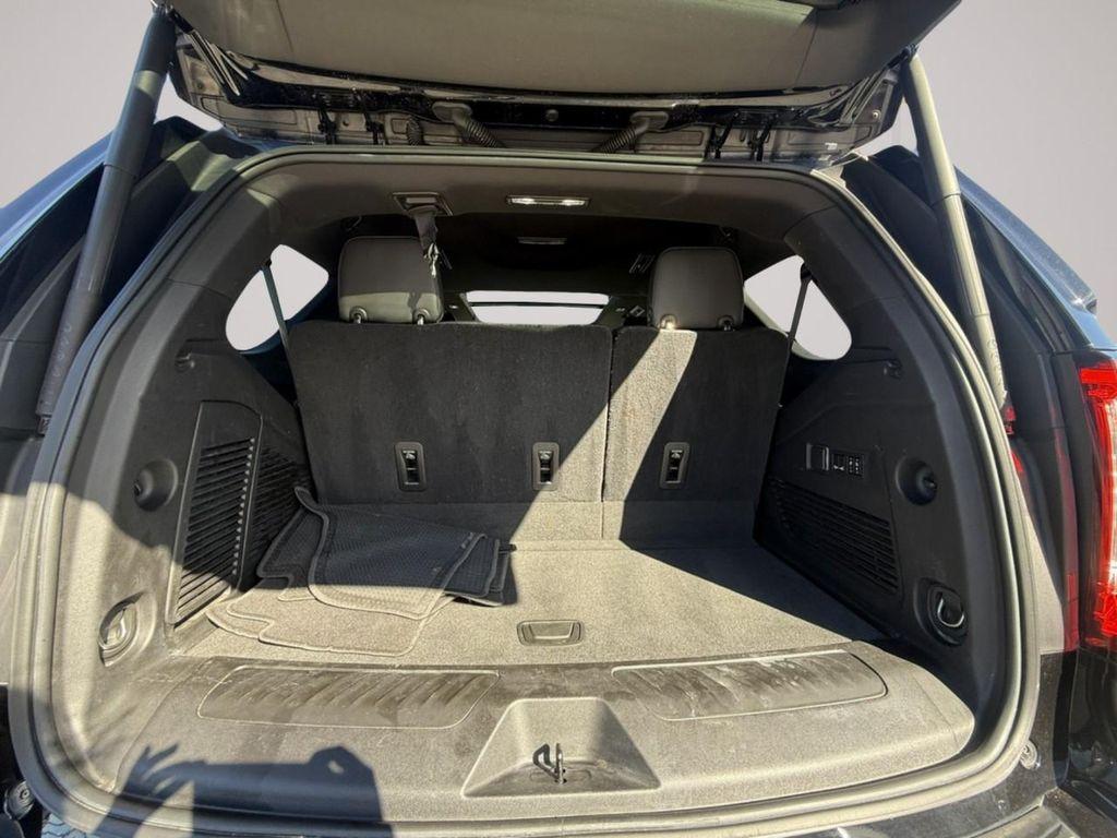 used 2021 GMC Yukon car, priced at $39,937