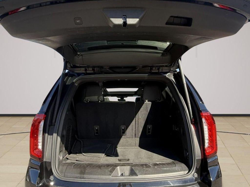 used 2021 GMC Yukon car, priced at $39,937