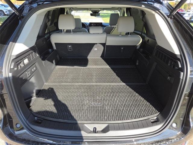 used 2025 Mazda CX-70 car, priced at $37,122