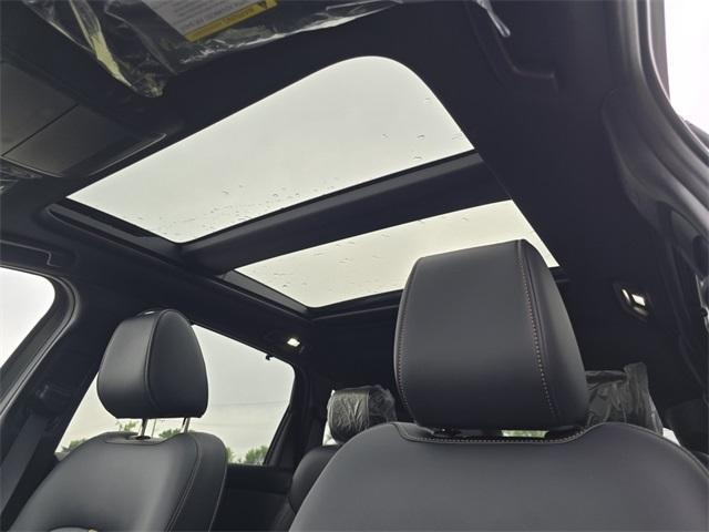 new 2025 Mazda CX-70 PHEV car, priced at $59,570