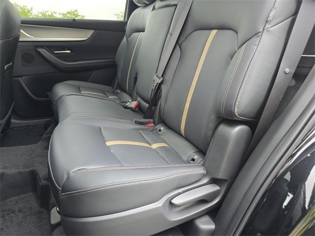 new 2025 Mazda CX-70 PHEV car, priced at $59,570