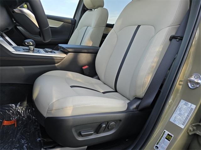 new 2025 Mazda CX-70 PHEV car, priced at $55,503