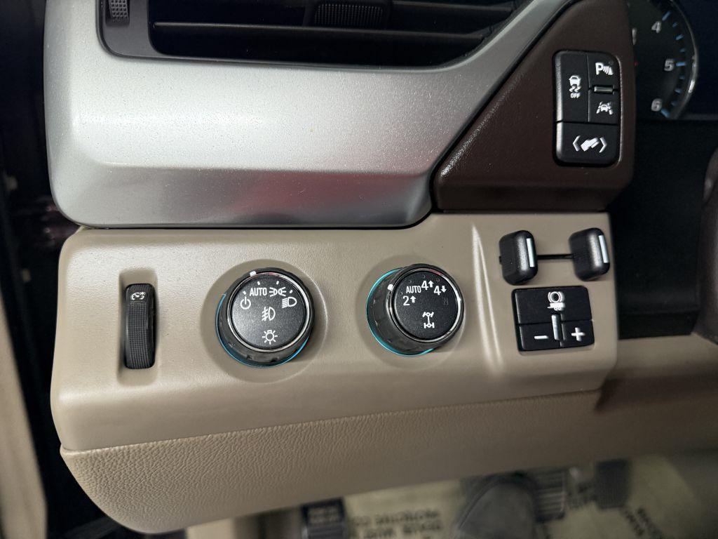 used 2017 Chevrolet Suburban car, priced at $24,995