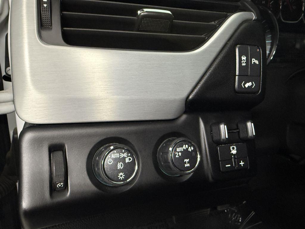 used 2019 GMC Yukon XL car, priced at $21,995