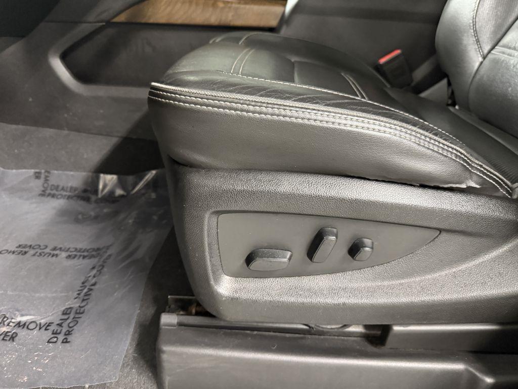 used 2019 GMC Yukon XL car, priced at $24,995