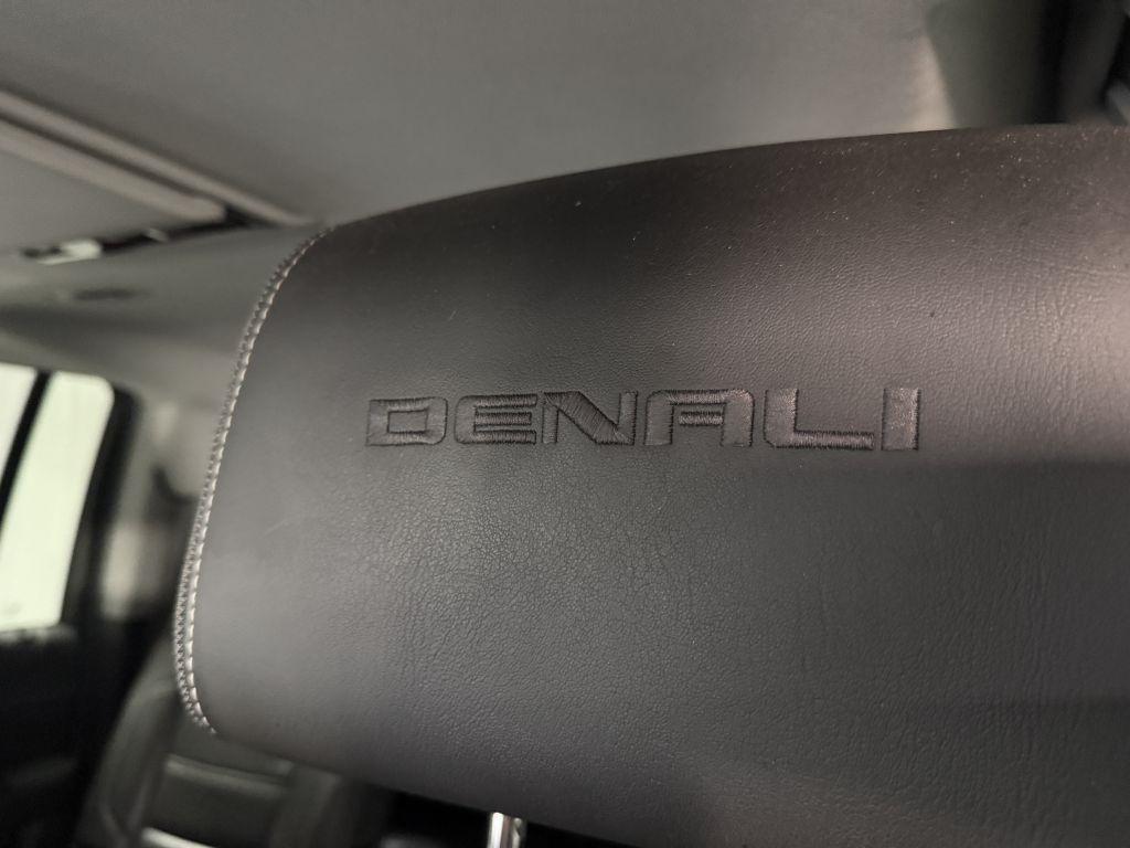 used 2019 GMC Yukon XL car, priced at $24,995