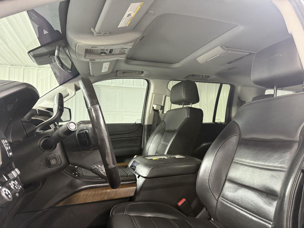 used 2019 GMC Yukon XL car, priced at $24,995