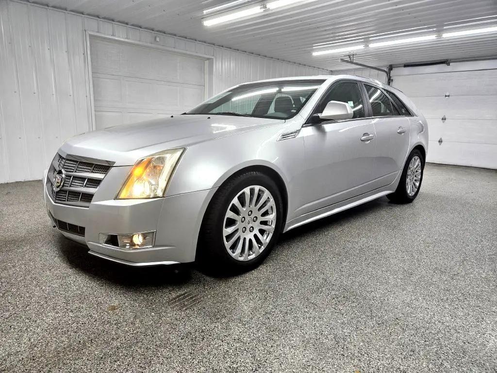 used 2010 Cadillac CTS car, priced at $9,995