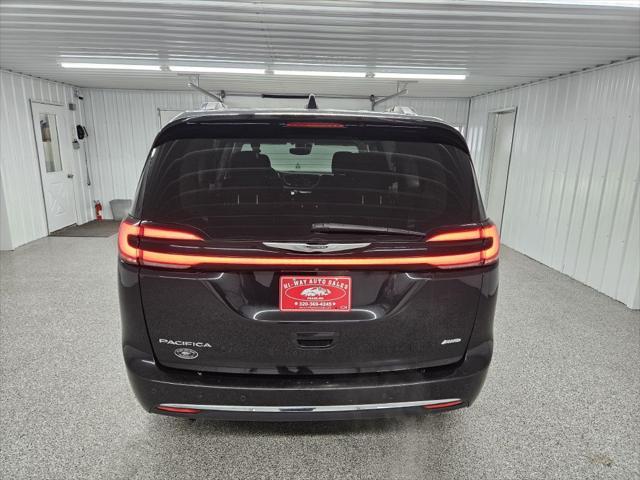 used 2021 Chrysler Pacifica car, priced at $21,995