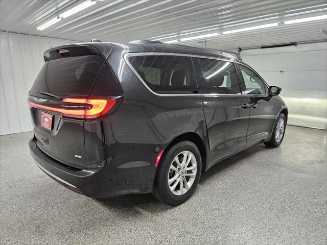 used 2021 Chrysler Pacifica car, priced at $21,995