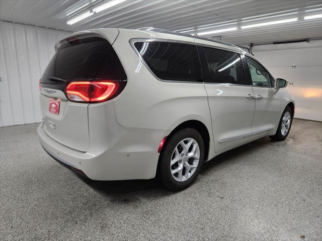 used 2017 Chrysler Pacifica car, priced at $13,995