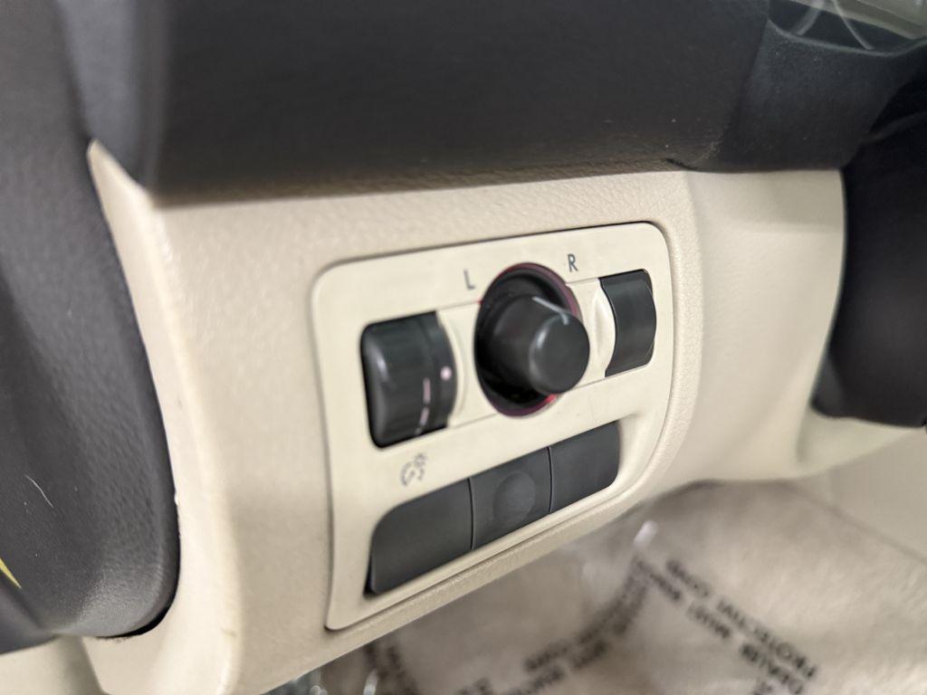 used 2007 Subaru Legacy car, priced at $3,995