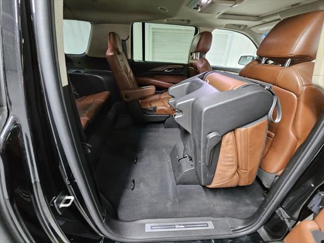 used 2015 Cadillac Escalade ESV car, priced at $26,995