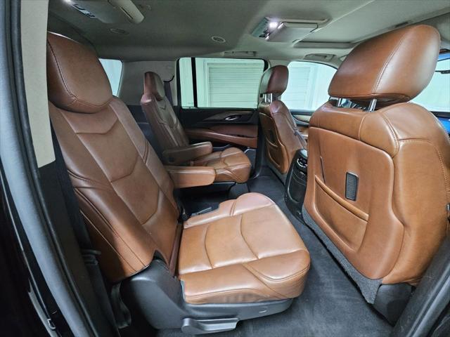 used 2015 Cadillac Escalade ESV car, priced at $26,995