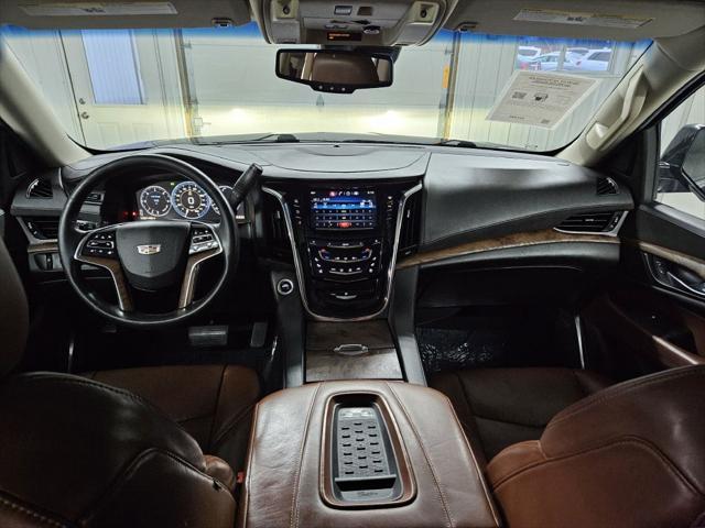 used 2015 Cadillac Escalade ESV car, priced at $23,995