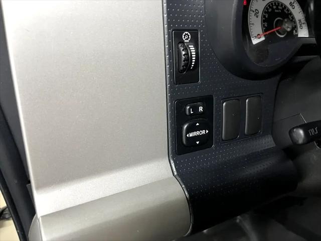 used 2008 Toyota FJ Cruiser car, priced at $12,995