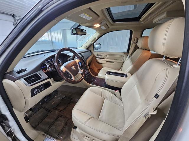 used 2013 Cadillac Escalade EXT car, priced at $20,995