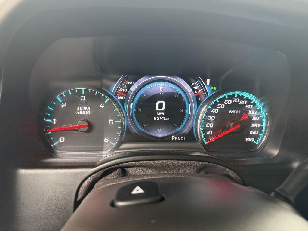 used 2019 GMC Yukon car, priced at $33,995