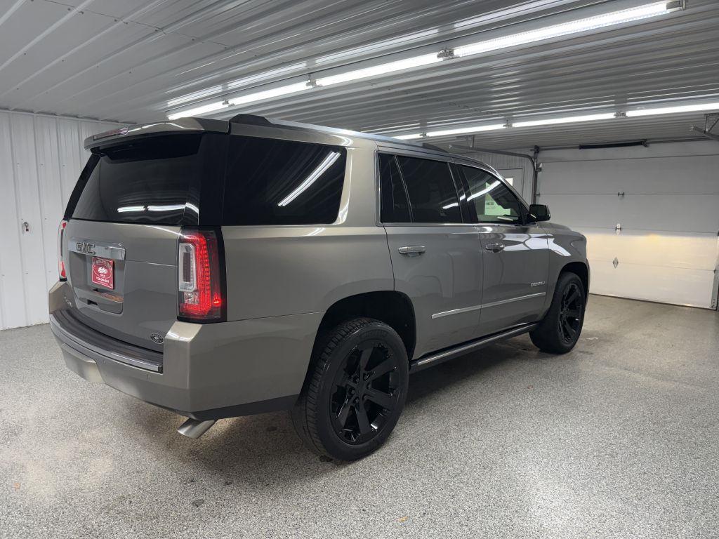 used 2019 GMC Yukon car, priced at $33,995