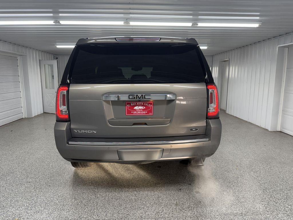 used 2019 GMC Yukon car, priced at $33,995