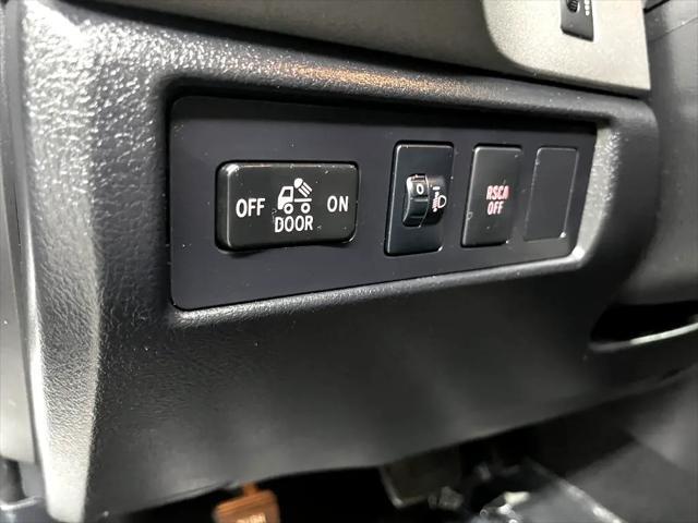 used 2013 Toyota Tundra car, priced at $19,995